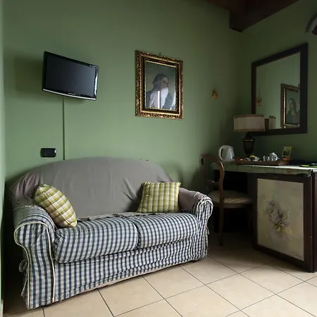 לינה וארוחת בוקר B&B Poggio Solivo בלאנו