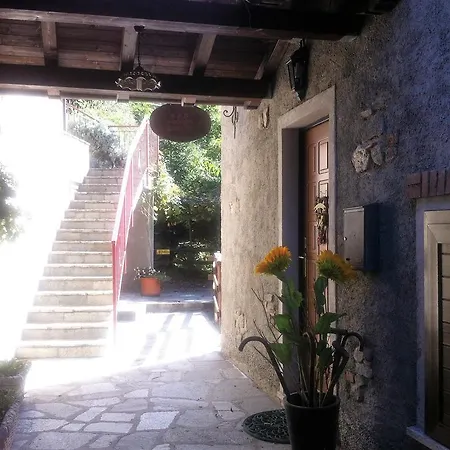 珀吉奥索里沃住宿加早餐旅馆 *